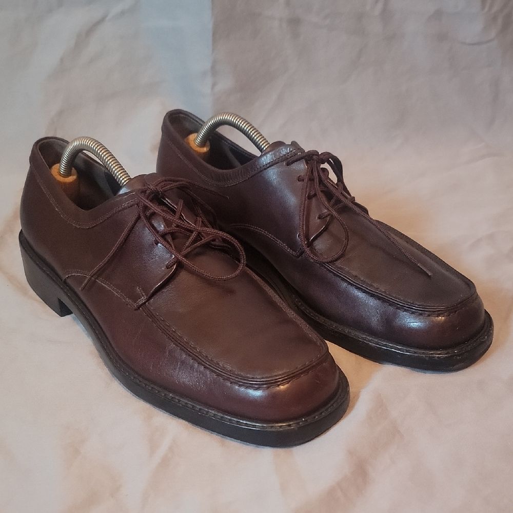 Brown Polished Leather Oxfords with Sturdy Soles